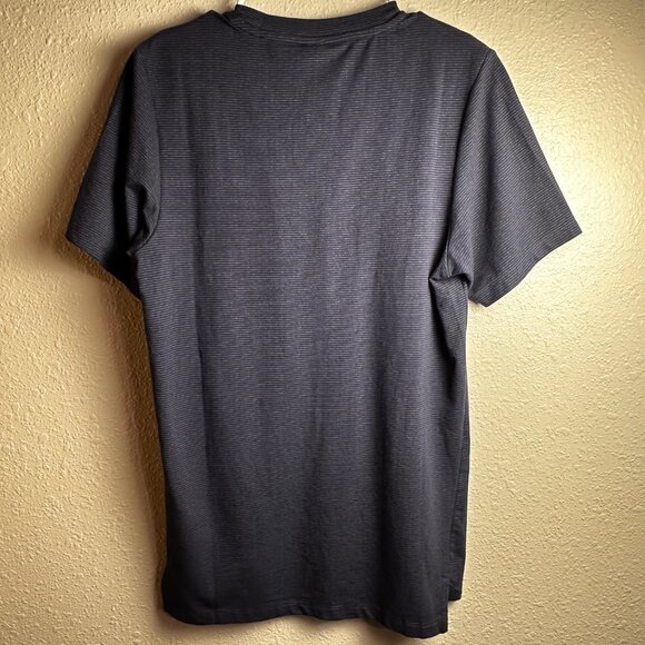 Adidas Mens Axis Tee 2.0 Training Shirt XS Navy Blue Striped Mens Activewear NWT - Picture 4 of 9